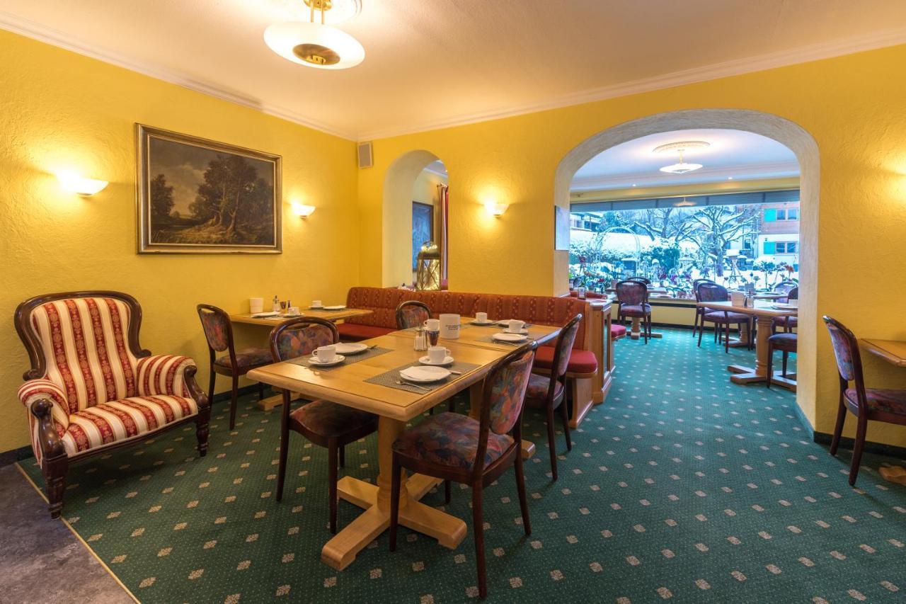 Hotel Garni Almenrausch Und Edelweiss Garmisch-Partenkirchen Bagian luar foto