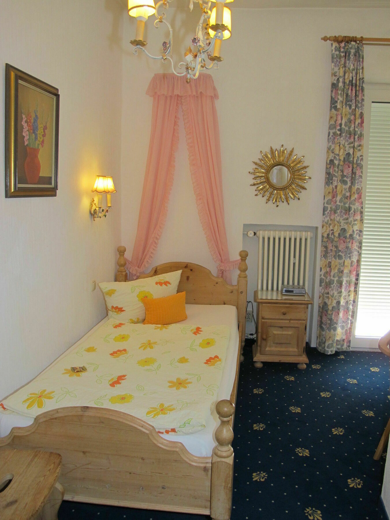 Hotel Garni Almenrausch Und Edelweiss Garmisch-Partenkirchen Bagian luar foto